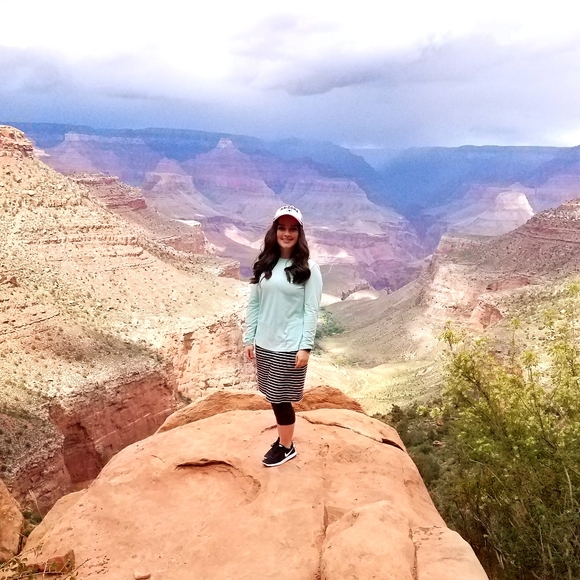 Meet your Posher, Meaghan - Picture 3 of 3